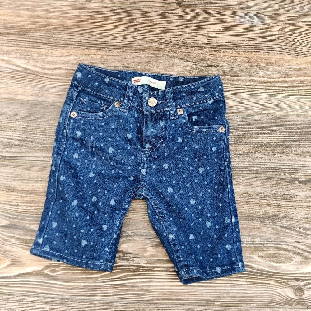Levi's Bermuda Shorts Size 4 regular fit hearts Blue EUC